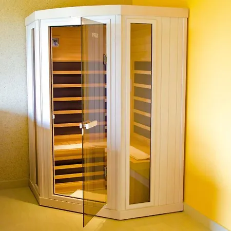 فندق مبيت وإفطار Les Jardins D'eugenie Maison D'hotes Et Leulinghen-Bernes