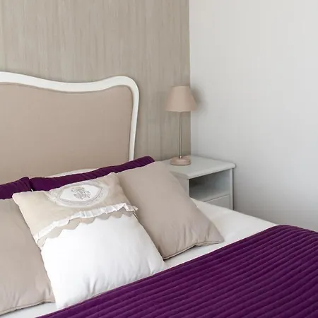 فندق مبيت وإفطار Les Jardins D'eugenie Maison D'hotes Et